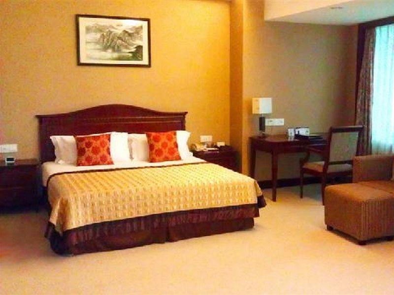 Howard Johnson Wyndham Leonora Plzaz Шанхай Екстериор снимка